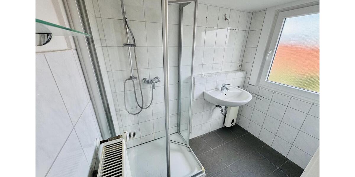 Dachgeschoßwohnung Bad Sassendorf - 4 Zimmer, 79 m&sup2;, 450&euro; | Angebot:26606251