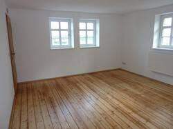 Etagenwohnung Weißenfels Burgwerben - 5 Zimmer, 136 m&sup2;, 690&euro; | Angebot:25983606