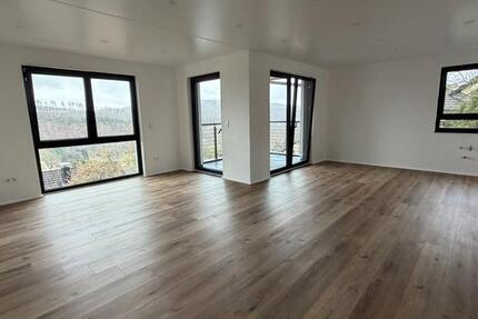 Wohnung Netphen - 2 Zimmer, 90 m&sup2;, 1.000&euro; | Angebot:25178877