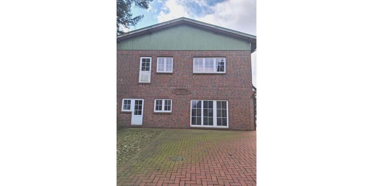 Bauernhaus, Landhaus Remmels - 8 Zimmer, 300 m&sup2;, 1.950&euro; | Angebot:25770396