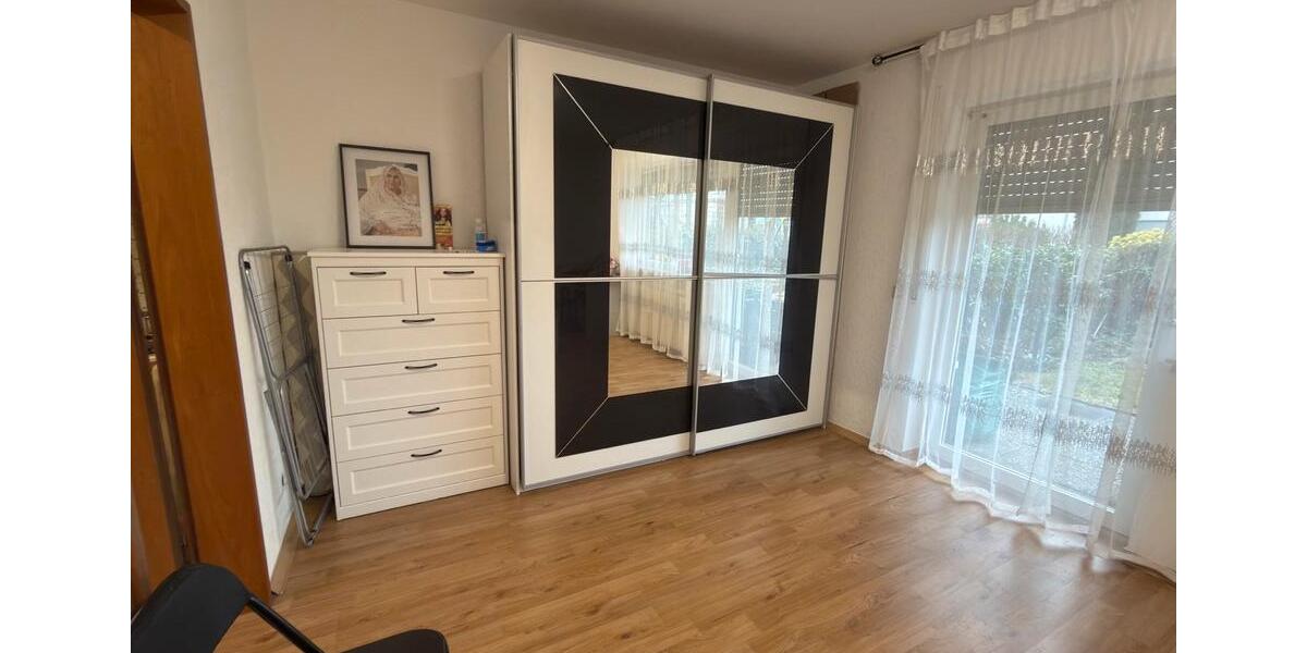 Erdgeschoßwohnung Rüsselsheim am Main - 1.5 Zimmer, 40 m&sup2;, 1.000&euro; | Angebot:24819964