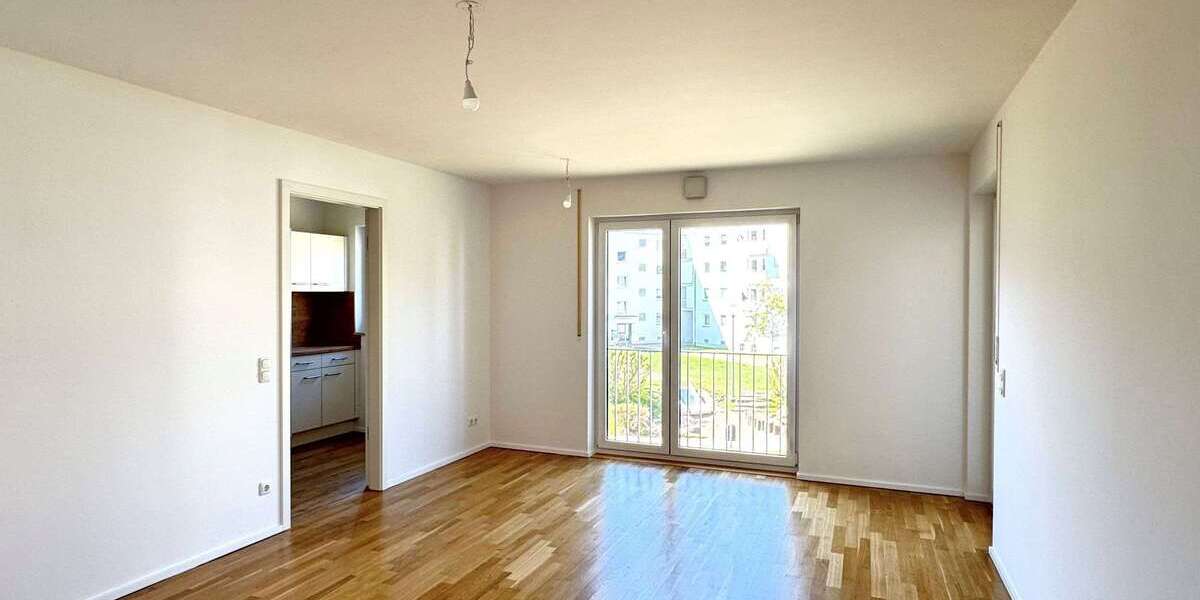 Etagenwohnung Augsburg Spickel-Herrenbach - 2 Zimmer, 62 m&sup2;, 1.085&euro; | Angebot:26645148
