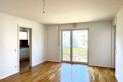 Wohnung Augsburg Spickel-Herrenbach - 2 Zimmer, 62 m&sup2;, 1.085&euro; | Angebot:26645148