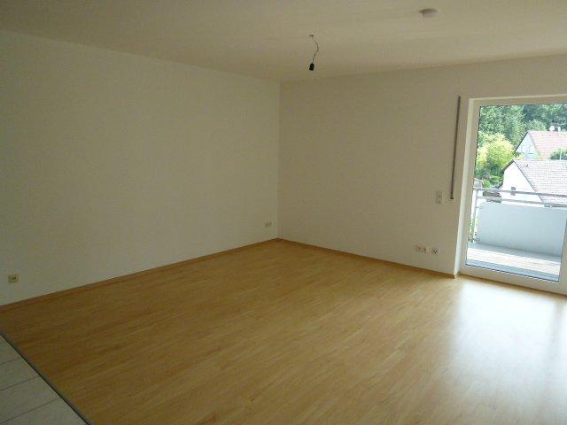 Etagenwohnung Idstein - 2 Zimmer, 66 m&sup2;, 620&euro; | Angebot:26007434