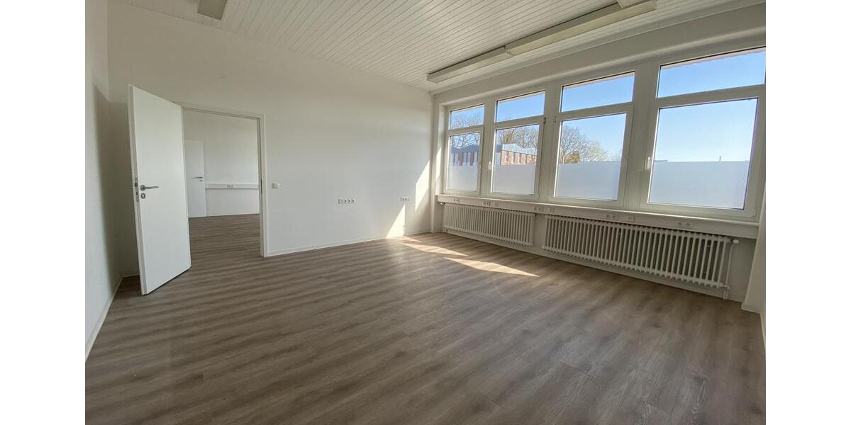 Gewerbeobjekt Oldenburg Etzhorn - 699&euro; | Angebot:24585287