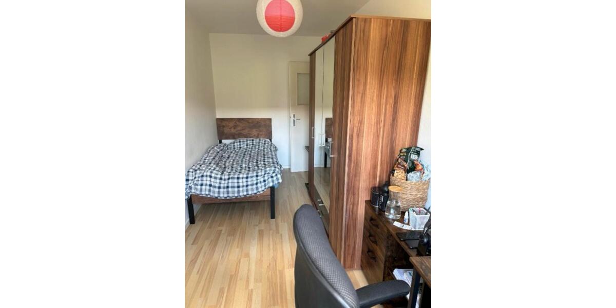 Zimmer in 3er WG 1 zimmer