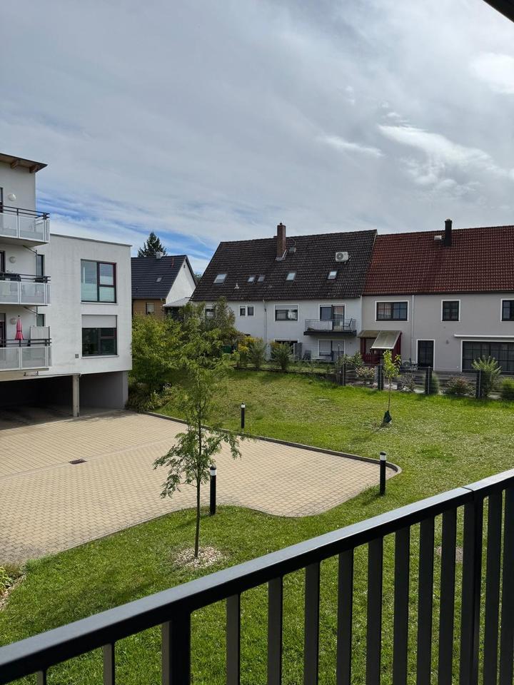 2-Zimmer-Wohnung mit überdachtem Kfz-Stellplatz zimmer