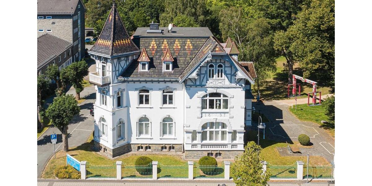 Dachgeschoßwohnung Bad Berleburg - 4 Zimmer, 104 m&sup2;, 750&euro; | Angebot:26676699