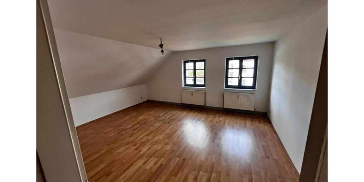 Dachgeschoßwohnung Waren (Müritz) - 3 Zimmer, 85 m&sup2;, 1.020&euro; | Angebot:25171669