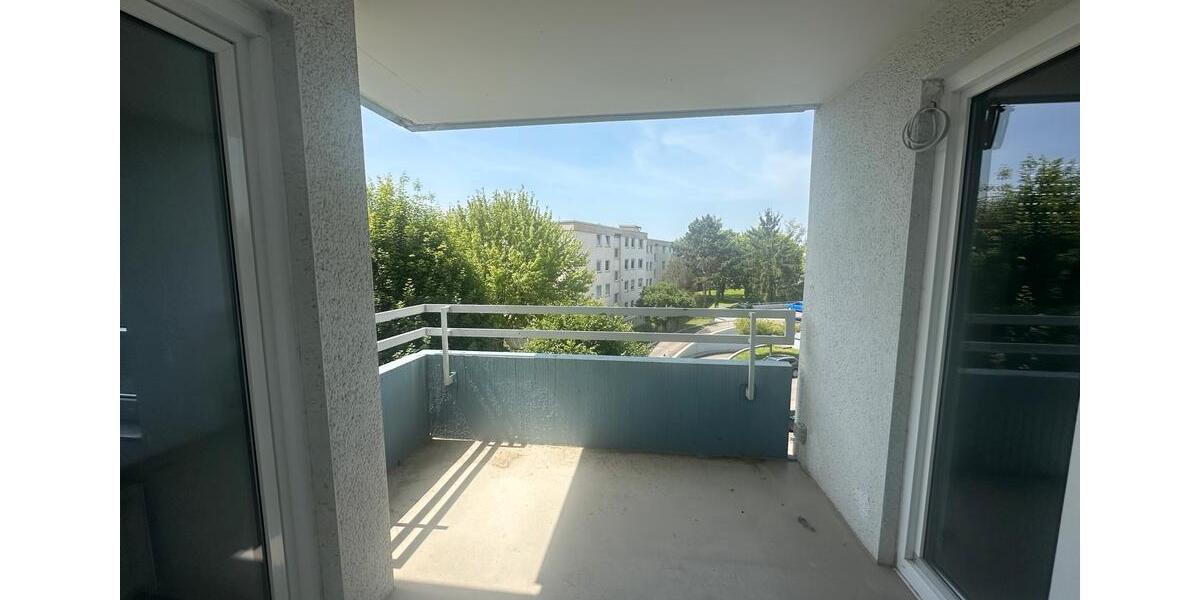 Etagenwohnung Leonberg - 2.5 Zimmer, 64 m&sup2;, 1.130&euro; | Angebot:26705299