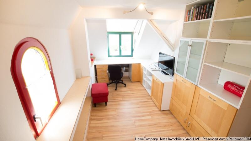 In Vorbereitung: Möbliertes Haus in Feldkirch mit Terrasse und kleinem Garten für 6-24 Monate zimmer