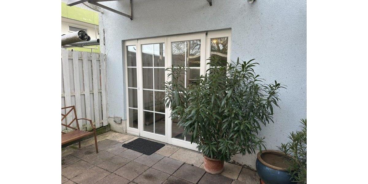 Walldorf: kleine 2-ZKB- Wohnung im Gewerbegebiet mit Terrasse für Einzelperson 2 zimmer