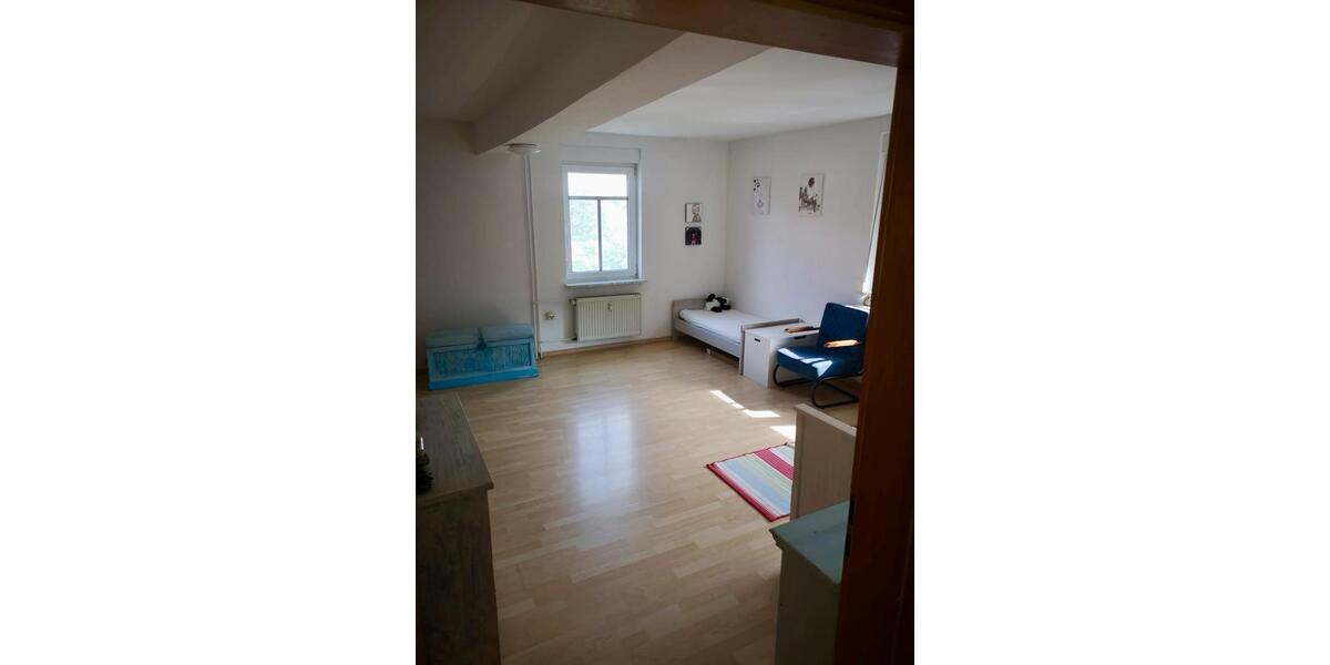 Etagenwohnung Amöneburg - 4 Zimmer, 100 m&sup2;, 900&euro; | Angebot:26624530