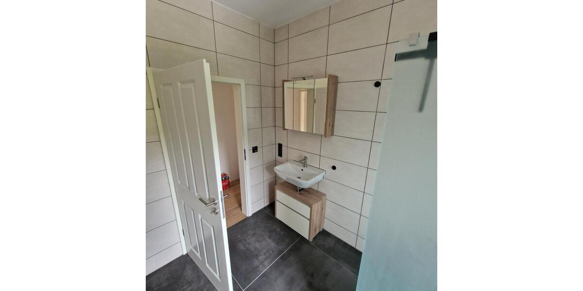 Etagenwohnung Rhauderfehn - 3 Zimmer, 80 m&sup2;, 915&euro; | Angebot:26088497