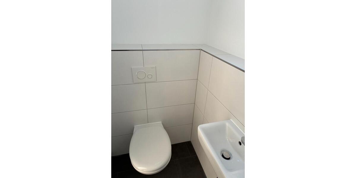 Etagenwohnung Pirna - 4 Zimmer, 120 m&sup2;, 1.800&euro; | Angebot:26041203