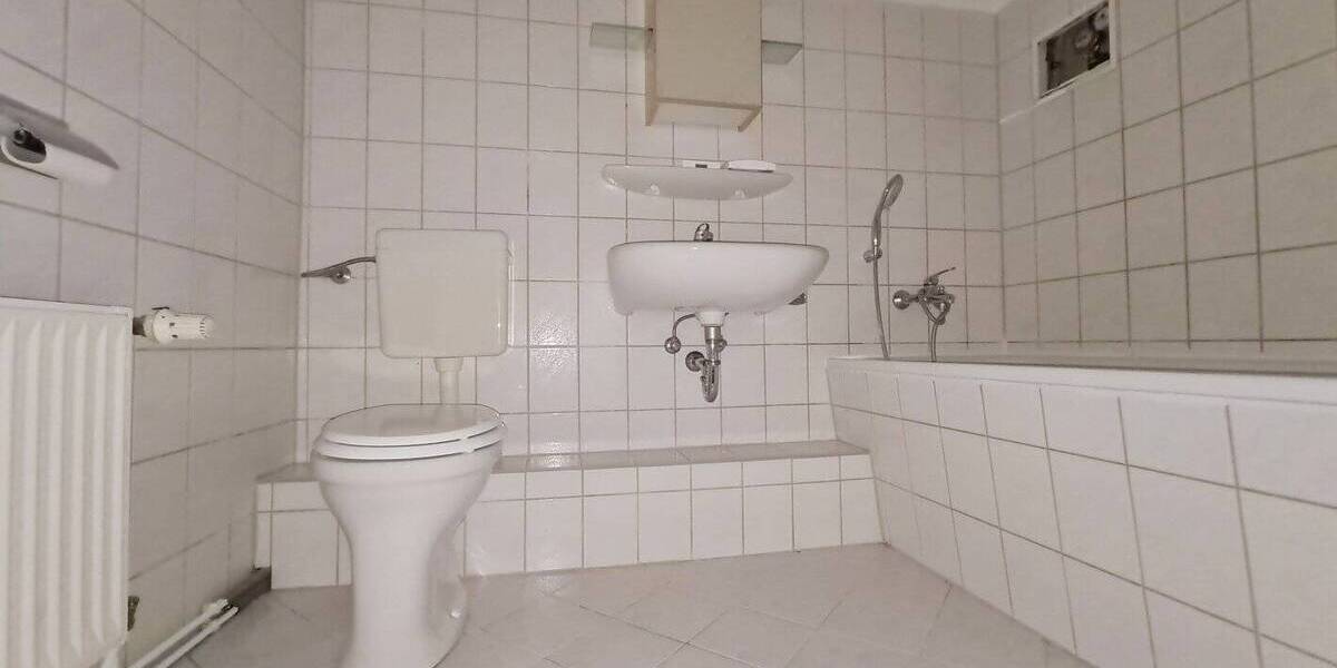 Etagenwohnung Köthen (Anhalt) Köthen - 2 Zimmer, 47 m&sup2;, 290&euro; | Angebot:25728169