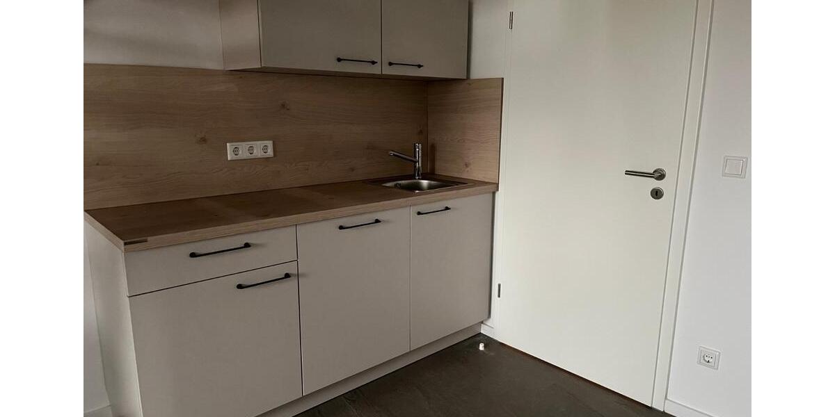 Wohnen auf Zeit Nürnberg Gibitzenhof - 2 Zimmer, 14 m&sup2;, 460&euro; | Angebot:25513693