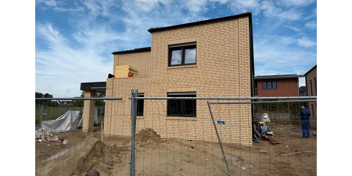 Dachgeschoßwohnung Lohne (Oldenburg) - 2 Zimmer, 63 m&sup2;, 850&euro; | Angebot:26648700
