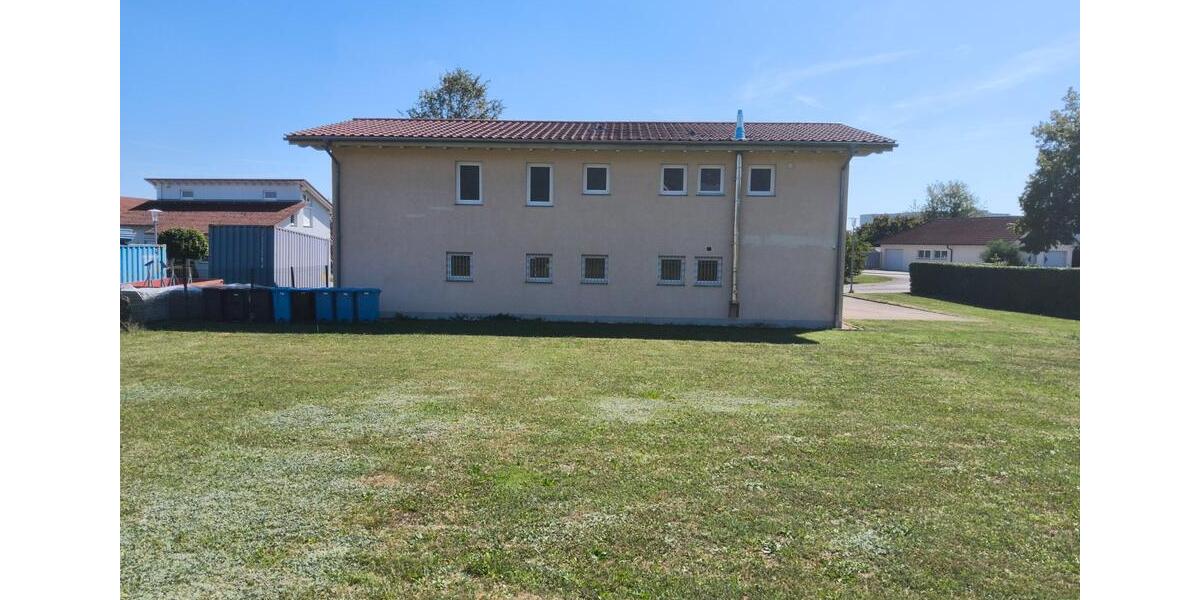 Gewerbeobjekt Tengen - 1.850&euro; | Angebot:23534110