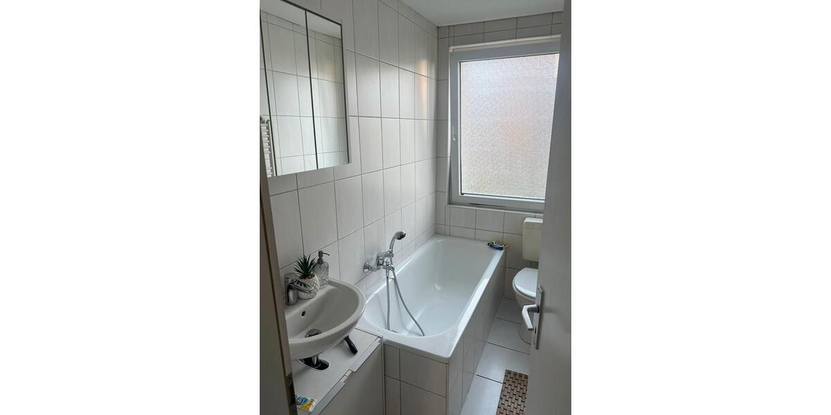 EG-Wohnung (100 m², 4 Zimmer) ab 01.02.26 in Weddinghofen 4 zimmer