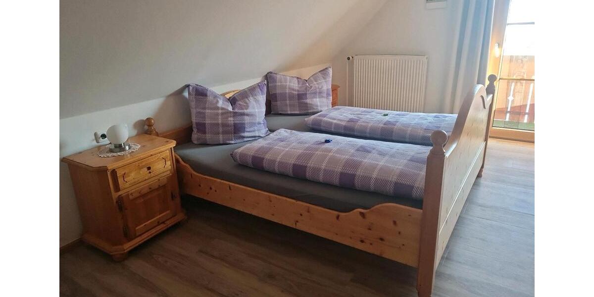 Dachgeschoßwohnung Sonthofen - 2 Zimmer, 54 m&sup2;, 900&euro; | Angebot:25263419
