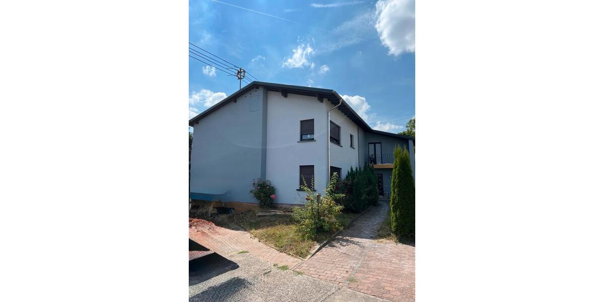 Schöne 2 Zimmer Wohnung vermieten in Ottweiler 2 zimmer