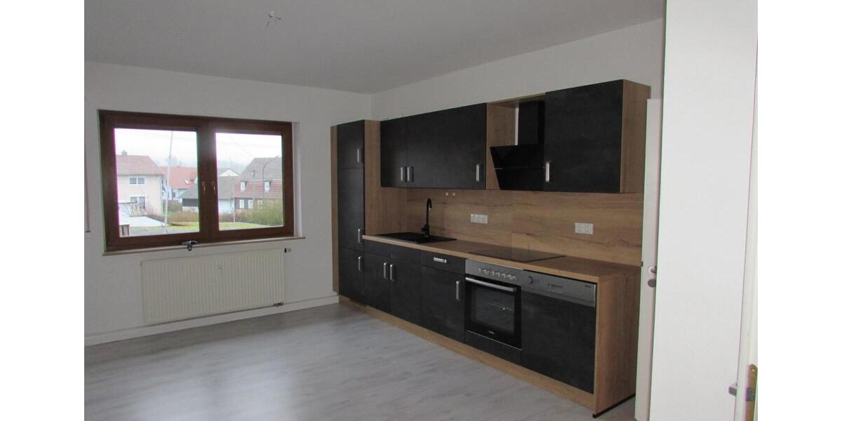 Etagenwohnung Kronach - 3 Zimmer, 85 m&sup2;, 620&euro; | Angebot:25046121