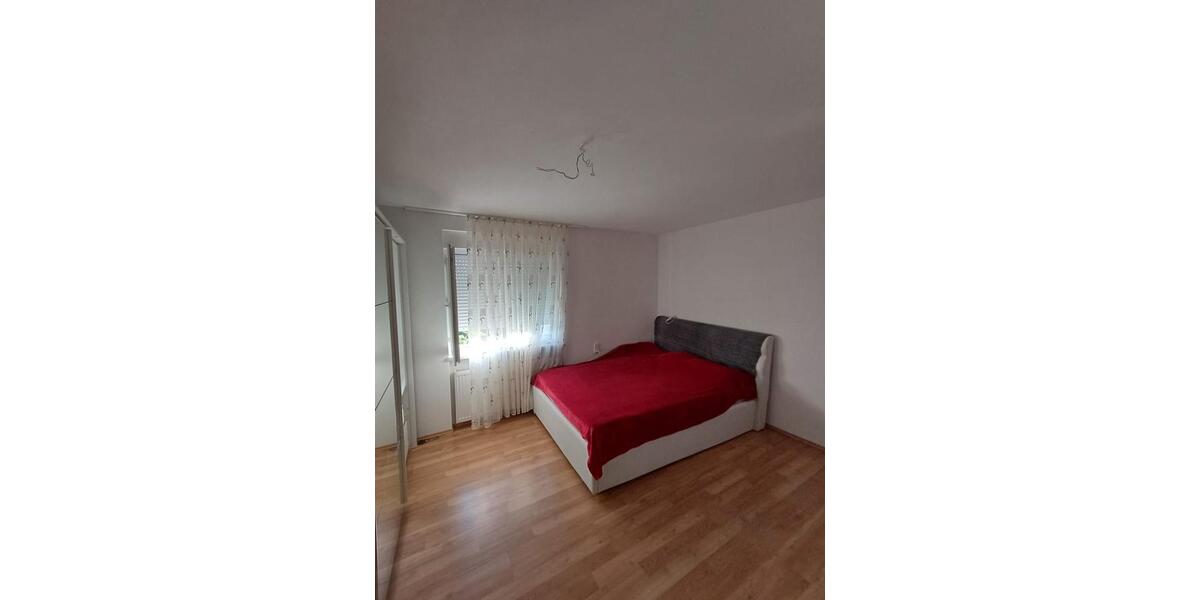 Etagenwohnung Binzen - 3 Zimmer, 96 m&sup2;, 1.200&euro; | Angebot:24476838
