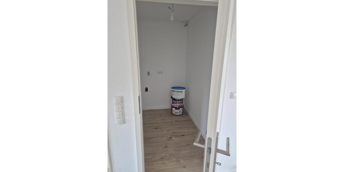 Dachgeschoßwohnung Koblenz - 2.5 Zimmer, 98 m&sup2;, 1.050&euro; | Angebot:25641190