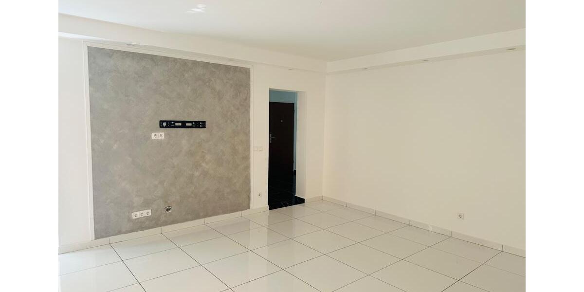 Erdgeschoßwohnung Regensburg Ganghofersiedlung - 3 Zimmer, 90 m&sup2;, 1.490&euro; | Angebot:25636515