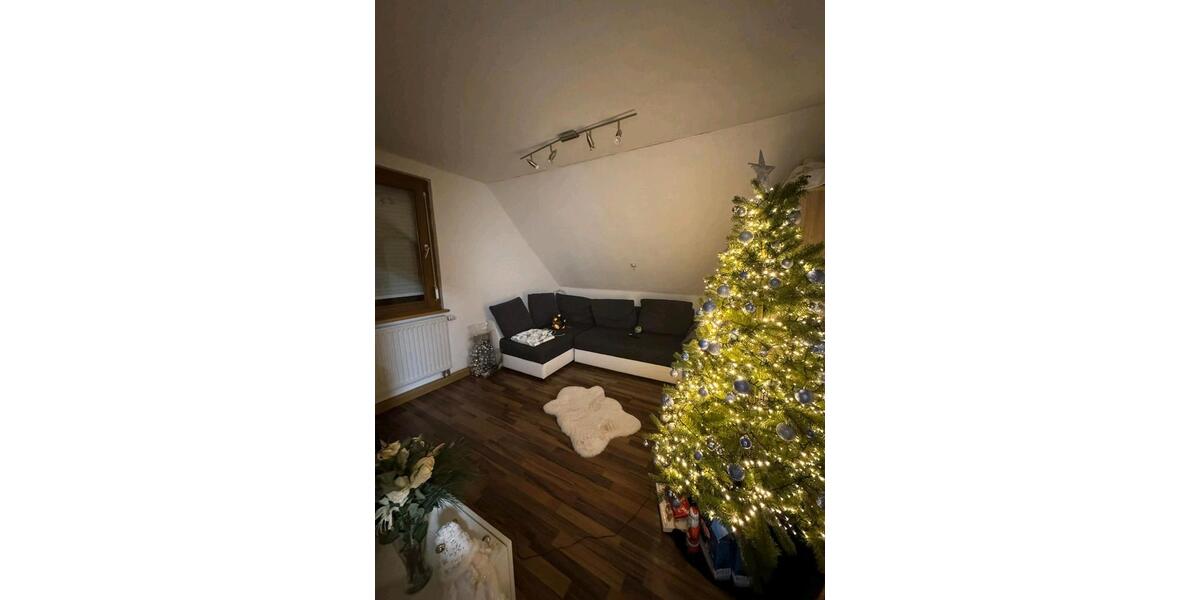 Dachgeschoßwohnung Dietingen - 3 Zimmer, 68 m&sup2;, 800&euro; | Angebot:24414315