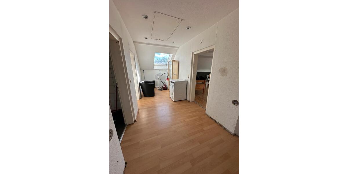 Wohnen auf Zeit Waldbröl - 3 Zimmer, 75 m&sup2;, 15&euro; | Angebot:24641178