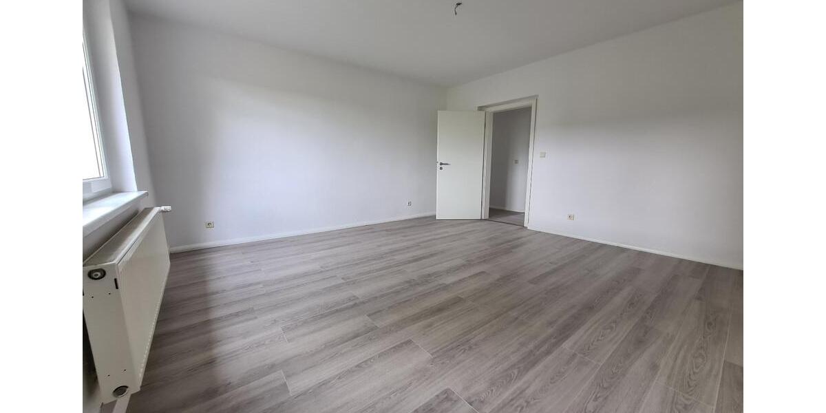 Erdgeschoßwohnung Bad Liebenwerda - 3 Zimmer, 65 m&sup2;, 350&euro; | Angebot:26563434