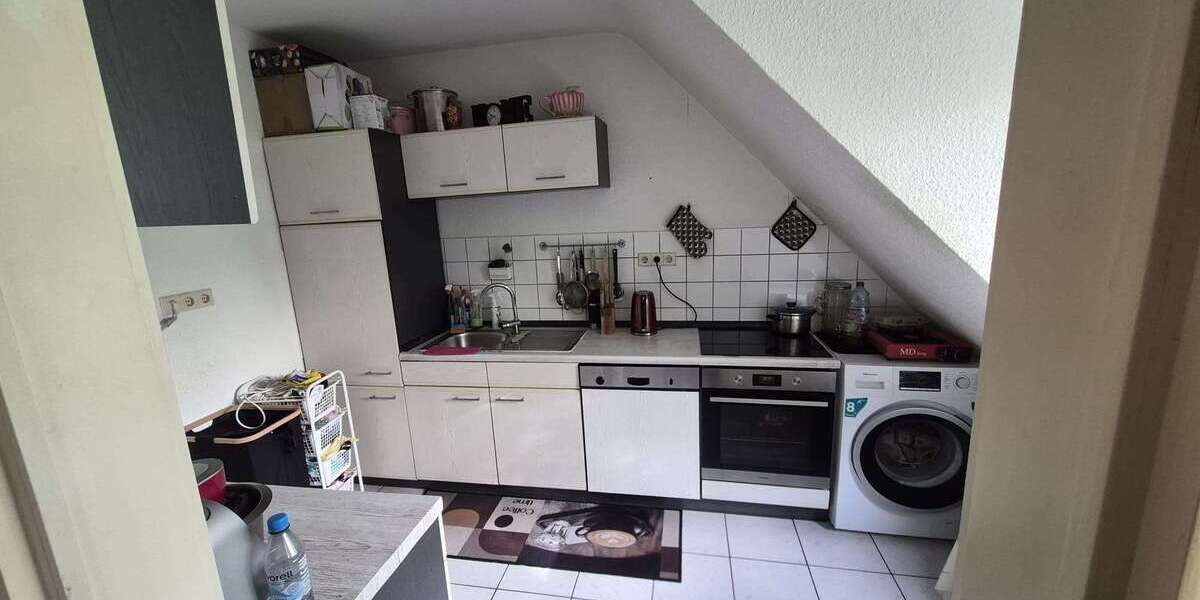 Etagenwohnung Krefeld Krefeld-Mitte - 3 Zimmer, 66 m&sup2;, 580&euro; | Angebot:26354007