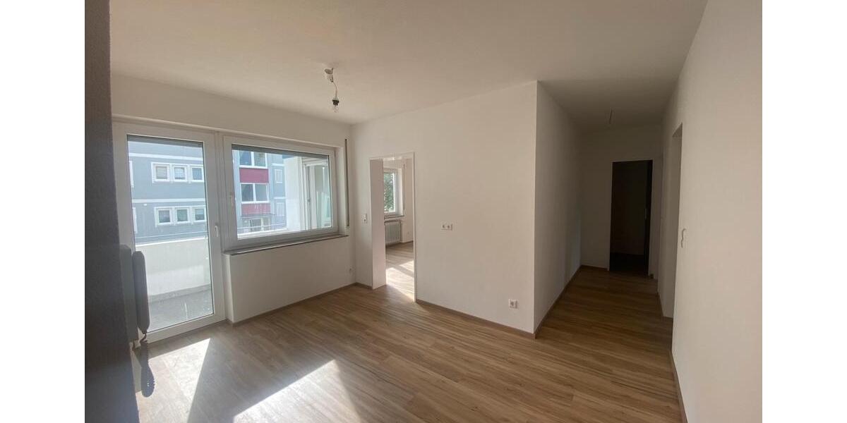 Erdgeschoßwohnung Aalen - 3 Zimmer, 78 m&sup2;, 1.250&euro; | Angebot:26699915