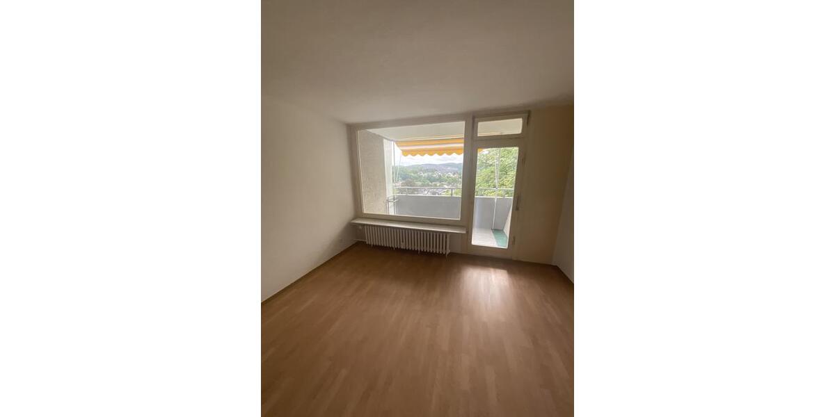 Etagenwohnung Siegen Dillnhütten - 3 Zimmer, 82 m&sup2;, 729&euro; | Angebot:26427125