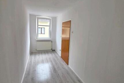 Wohnung Immenhausen - 3 Zimmer, 65 m&sup2;, 800&euro; | Angebot:26236791