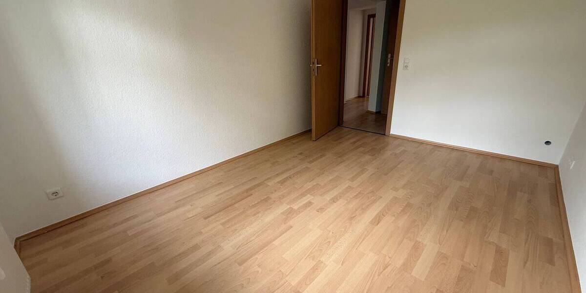 Etagenwohnung Chemnitz Hilbersdorf - 4 Zimmer, 84 m&sup2;, 500&euro; | Angebot:26541235