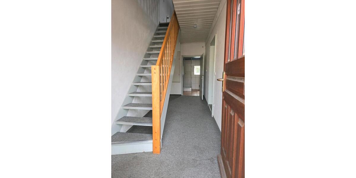 Doppelhaushälfte Coburg - 1 Zimmer, 75 m&sup2;, 550&euro; | Angebot:25948211