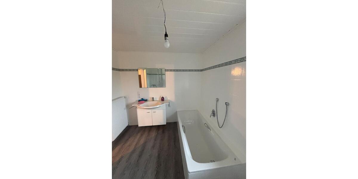 Einfamilienhaus Wangerland - 4 Zimmer, 132 m&sup2;, 1.400&euro; | Angebot:24574136