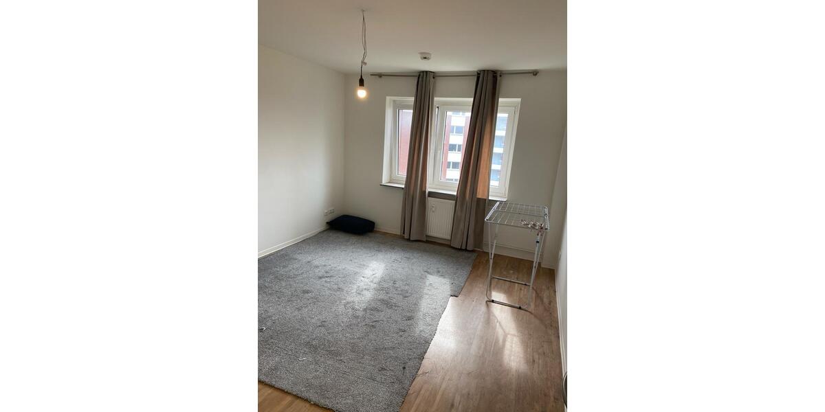 Etagenwohnung Ahrensburg - 1 Zimmer, 20 m&sup2;, 540&euro; | Angebot:25974185
