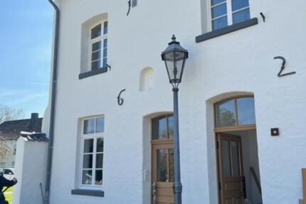 Hochwertige Wohnung im Baudenkmal 4 zimmer