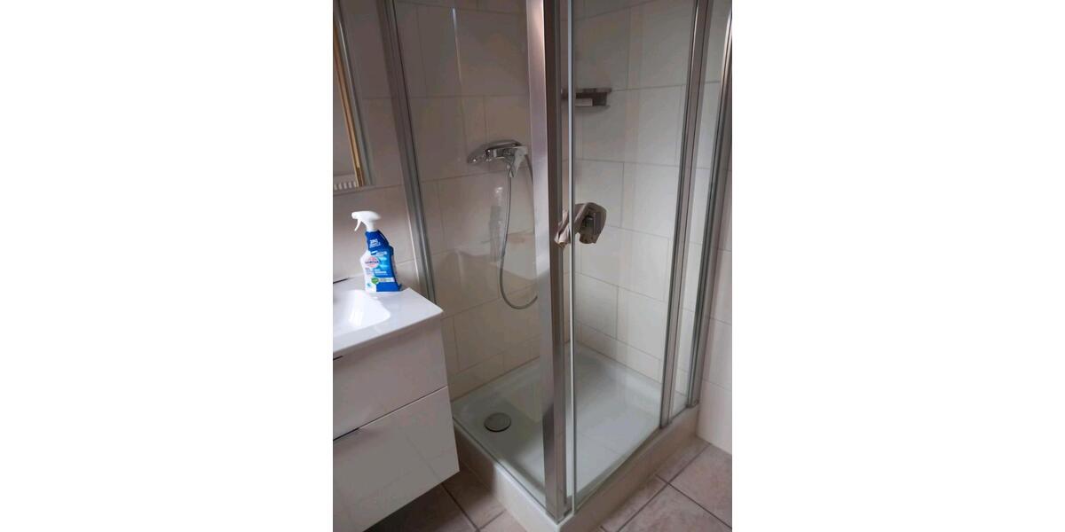 Dachgeschoßwohnung Großmehring - 1 Zimmer, 24 m&sup2;, 550&euro; | Angebot:26484003