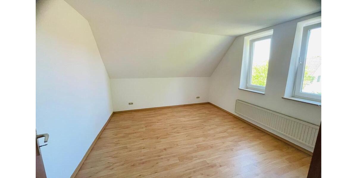 Dachgeschoßwohnung Celle Neustadt/Heese - 3 Zimmer, 77 m&sup2;, 850&euro; | Angebot:26470046