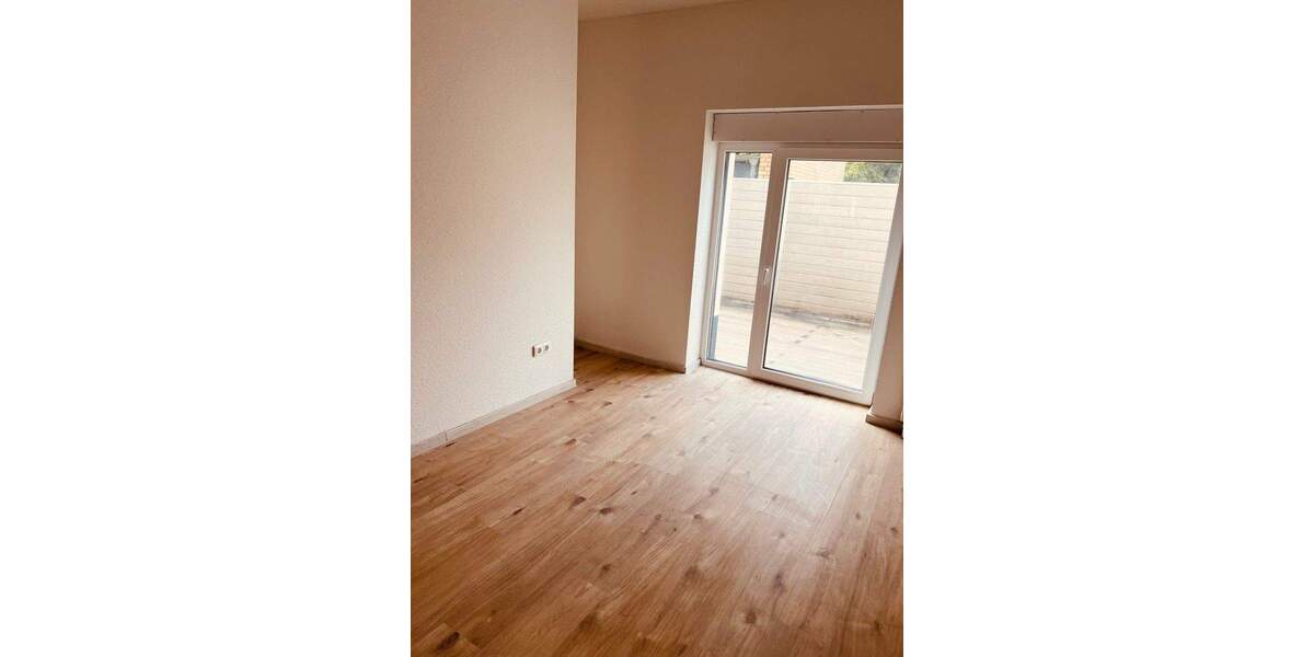 Etagenwohnung Ludwigshafen Gartenstadt - 3 Zimmer, 79 m&sup2;, 950&euro; | Angebot:25837570