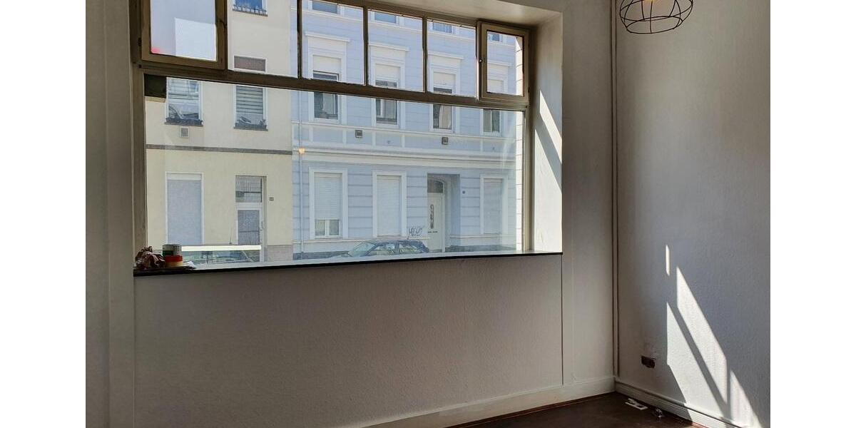 Etagenwohnung Krefeld - 1 Zimmer, 33 m&sup2;, 360&euro; | Angebot:26066386