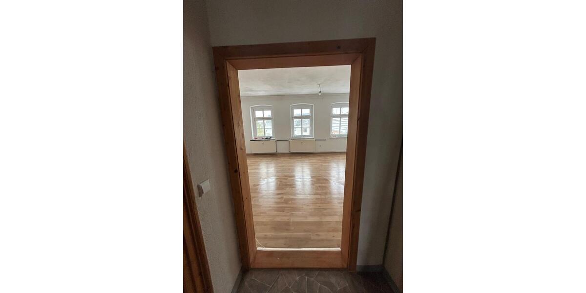 Etagenwohnung Hötensleben - 3 Zimmer, 86 m&sup2;, 475&euro; | Angebot:26095176