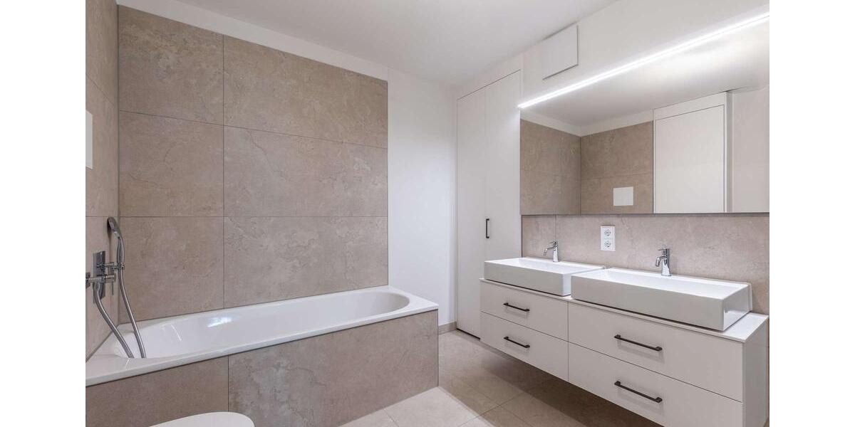 Erdgeschoßwohnung München Giesing - 4 Zimmer, 131 m&sup2;, 3.740&euro; | Angebot:21907213