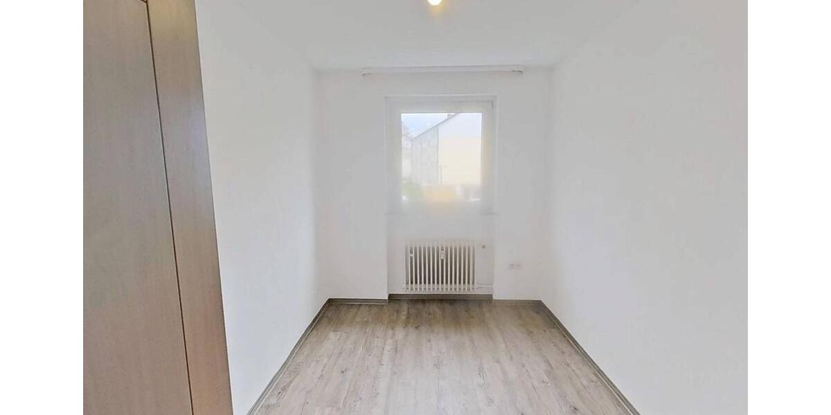 Etagenwohnung Paderborn - 3 Zimmer, 70 m&sup2;, 599&euro; | Angebot:26252911
