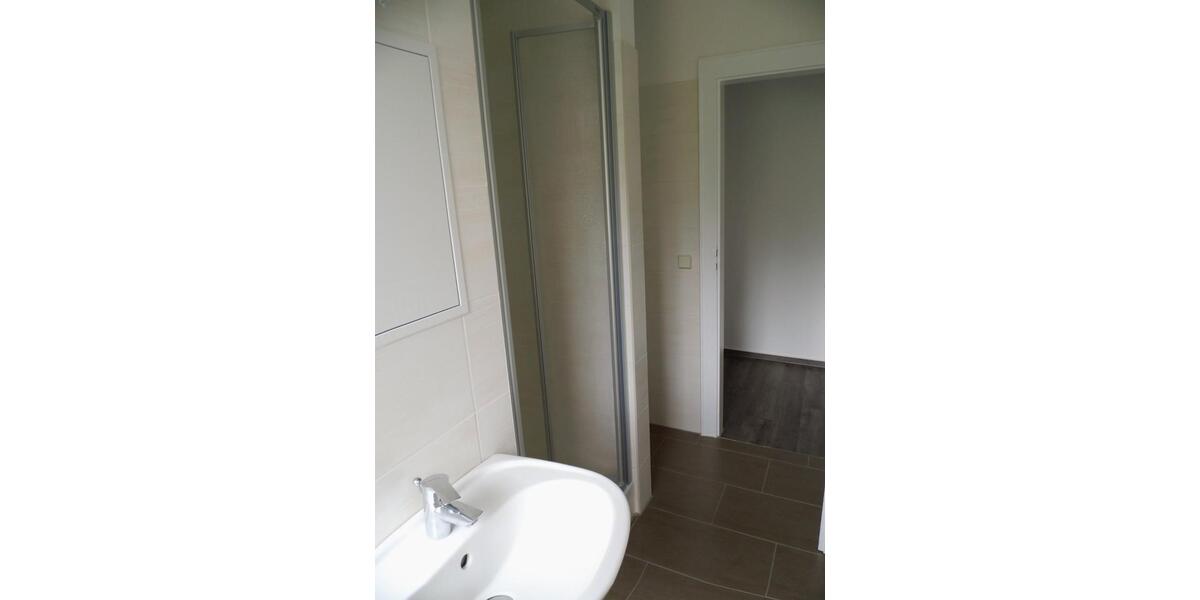 Etagenwohnung Hartha - 3 Zimmer, 61 m&sup2;, 318&euro; | Angebot:22712064